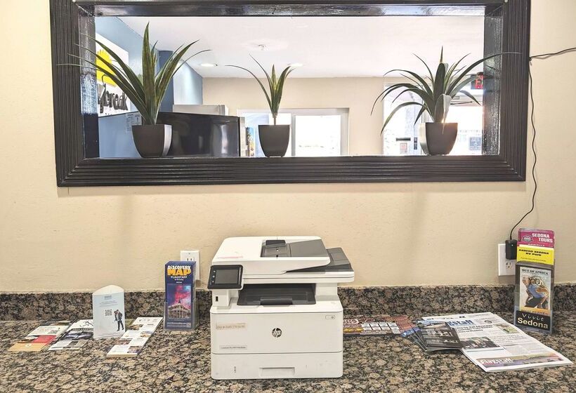 هتل Days Inn By Wyndham Flagstaff I40