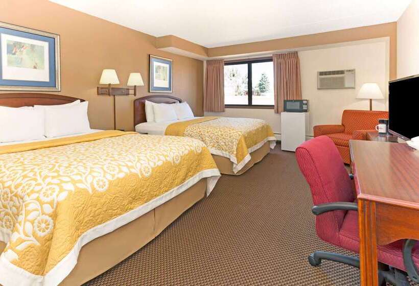 호텔 Days Inn By Wyndham Fort Collins