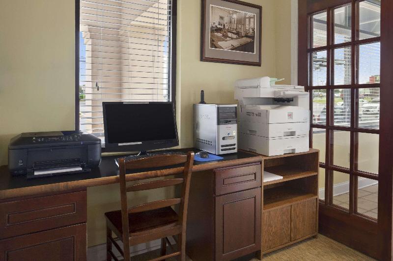 فندق Days Inn Of Frederick By Wyndham