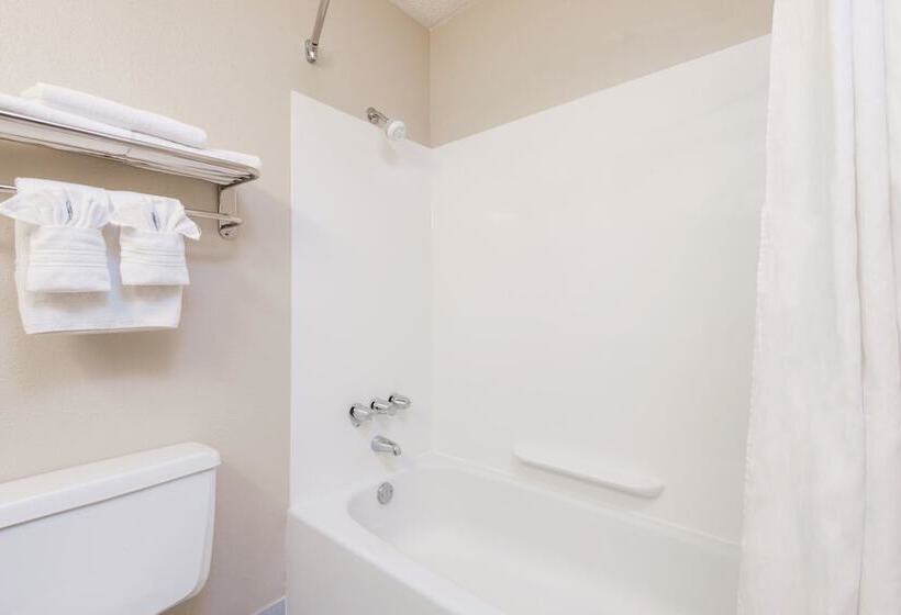 فندق Days Inn By Wyndham Gillette