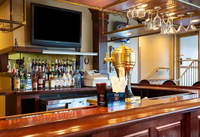 فندق Days Inn By Wyndham Hillsborough