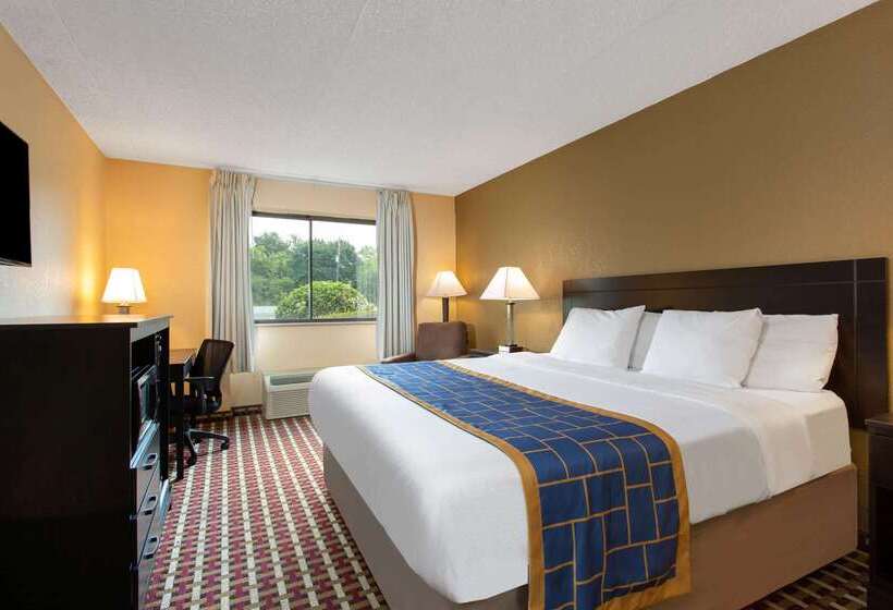 فندق Days Inn By Wyndham Hillsborough