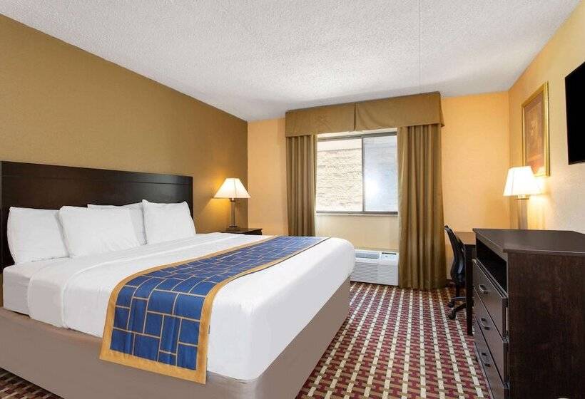 فندق Days Inn By Wyndham Hillsborough