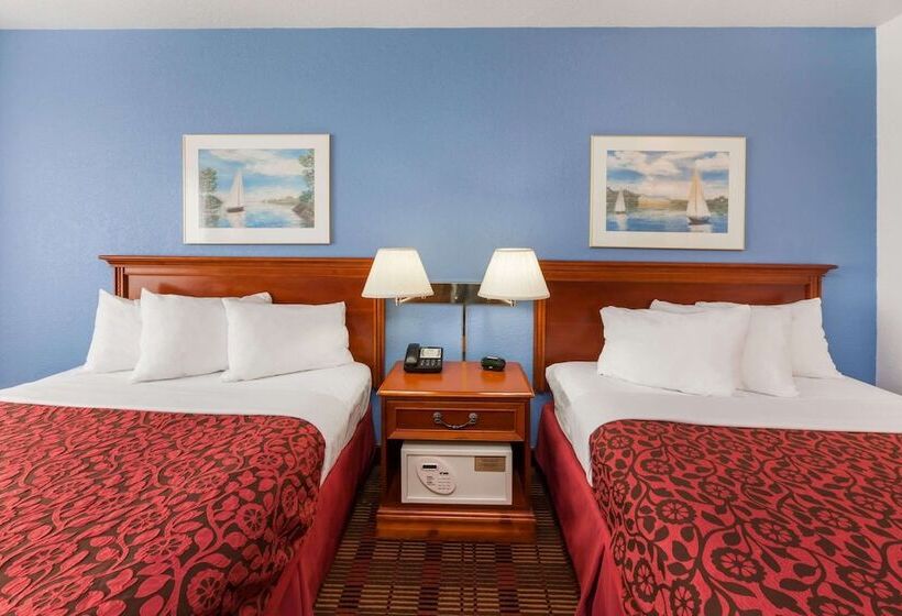 ホテル Days Inn By Wyndham Holland