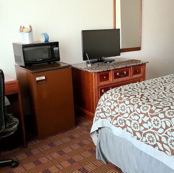 ホテル Days Inn By Wyndham Holland