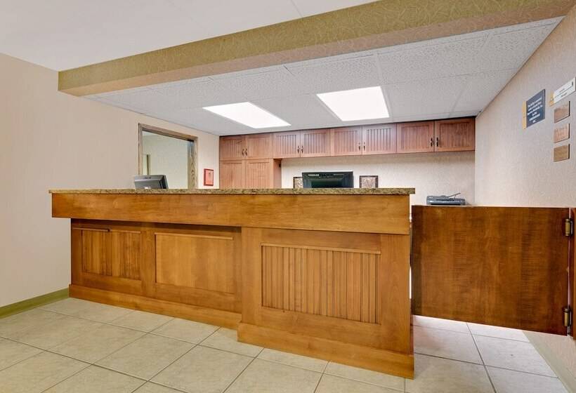 فندق Days Inn By Wyndham International Falls