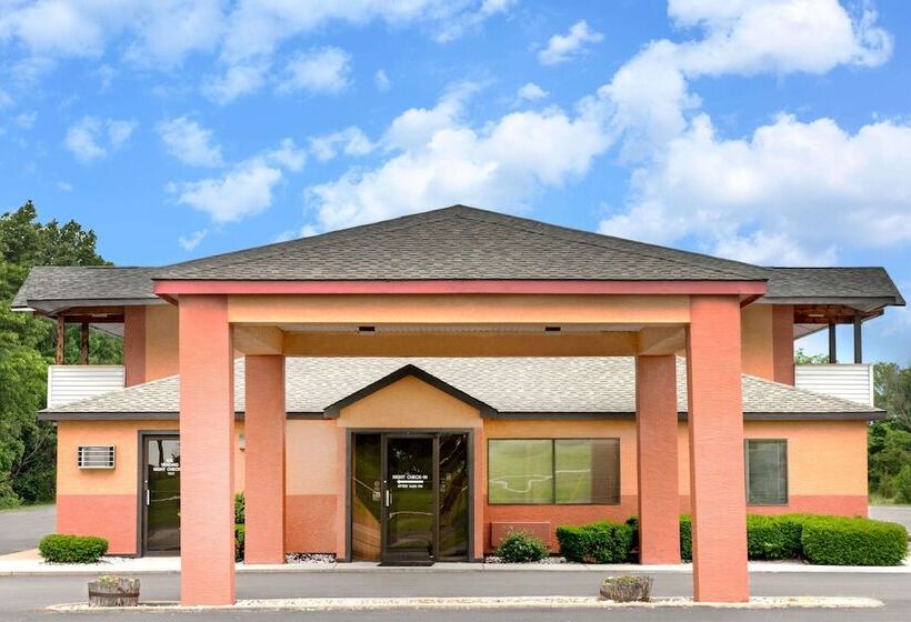 فندق Days Inn By Wyndham Kingdom City