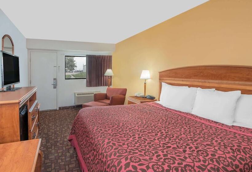 فندق Days Inn By Wyndham Kingdom City