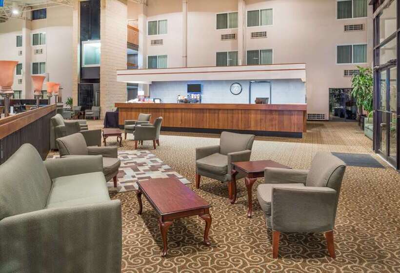 酒店 Days Inn By Wyndham Kirksville