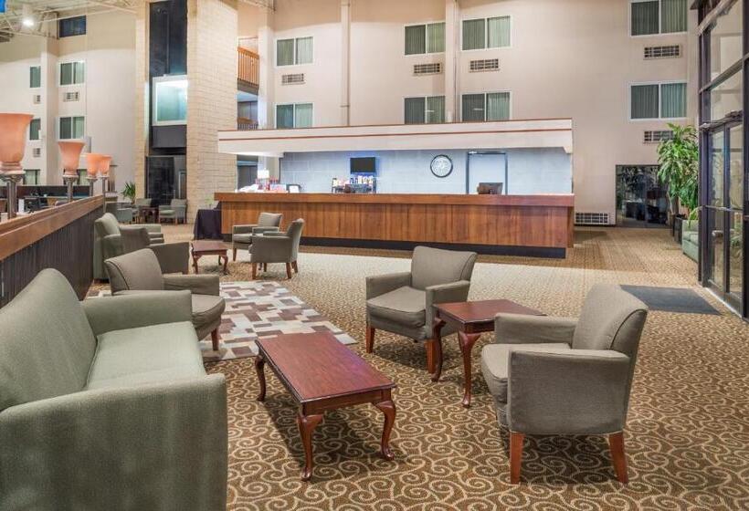 酒店 Days Inn By Wyndham Kirksville