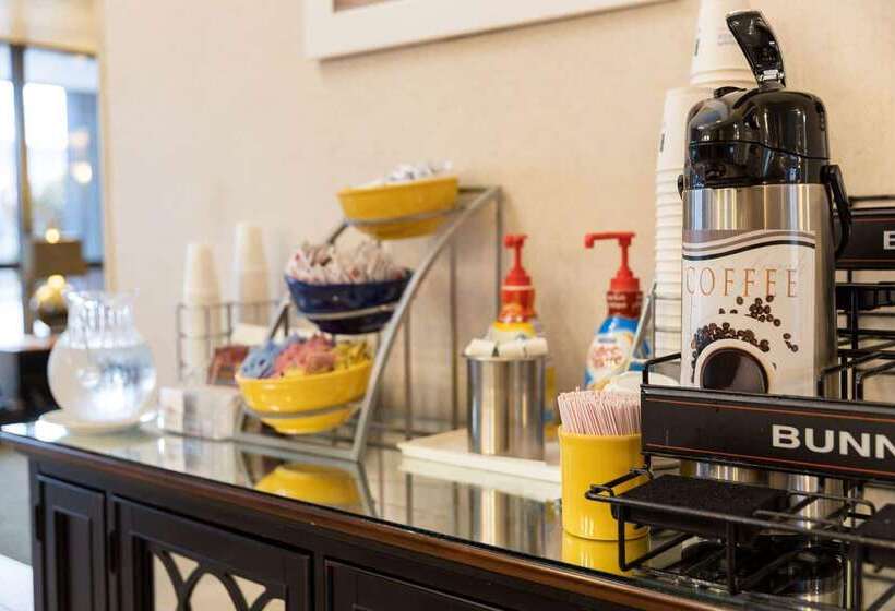 호텔 Days Inn By Wyndham Kuttawa/eddyville