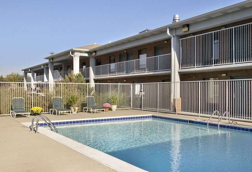 호텔 Days Inn By Wyndham Kuttawa/eddyville