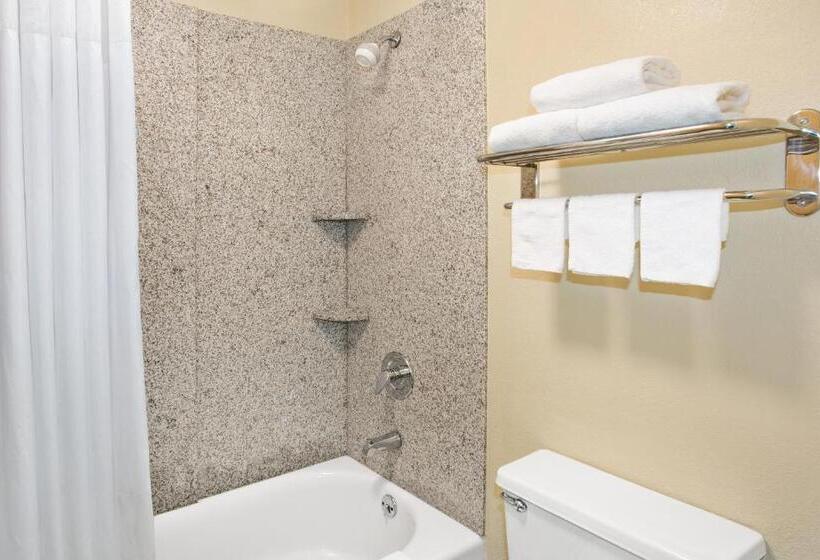 فندق Days Inn By Wyndham Ladson Summerville Charleston
