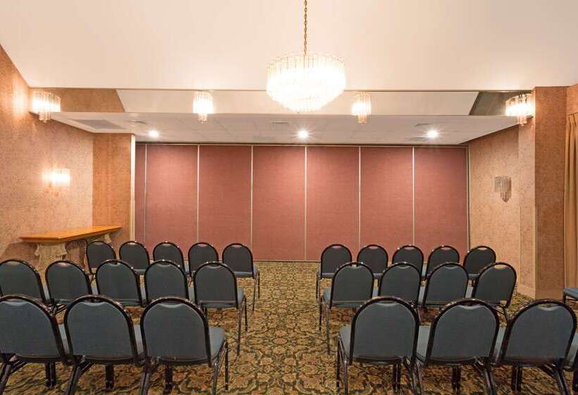 فندق Days Inn By Wyndham Lanham Washington Dc