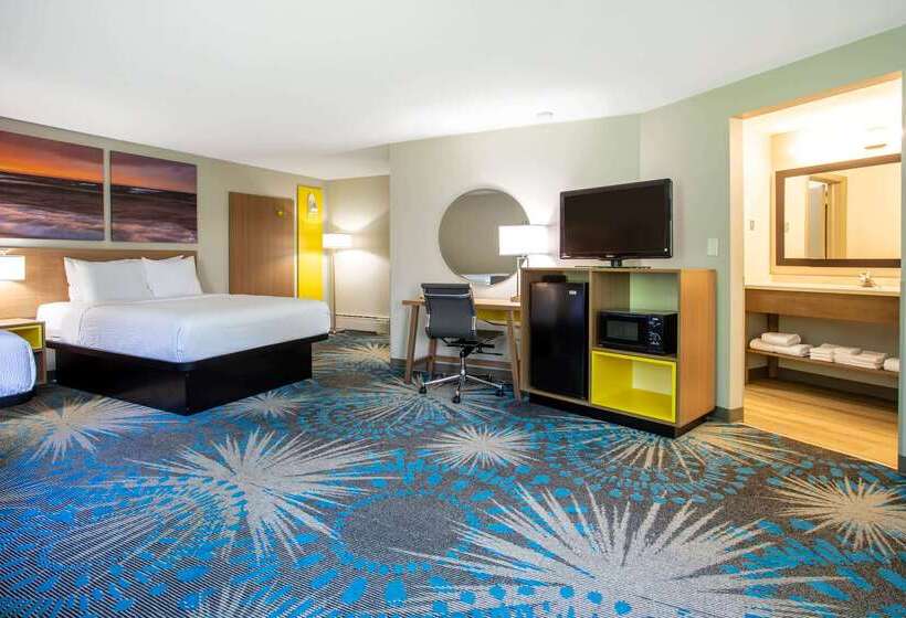 فندق Days Inn By Wyndham Marquette