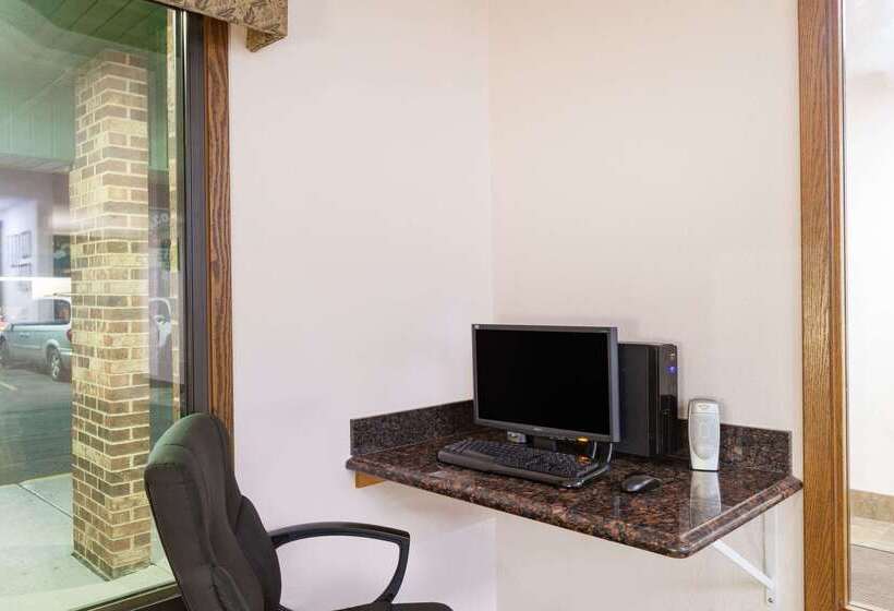 فندق Days Inn By Wyndham Mason City