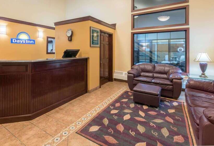 בית מלון כפרי Days Inn By Wyndham Minot