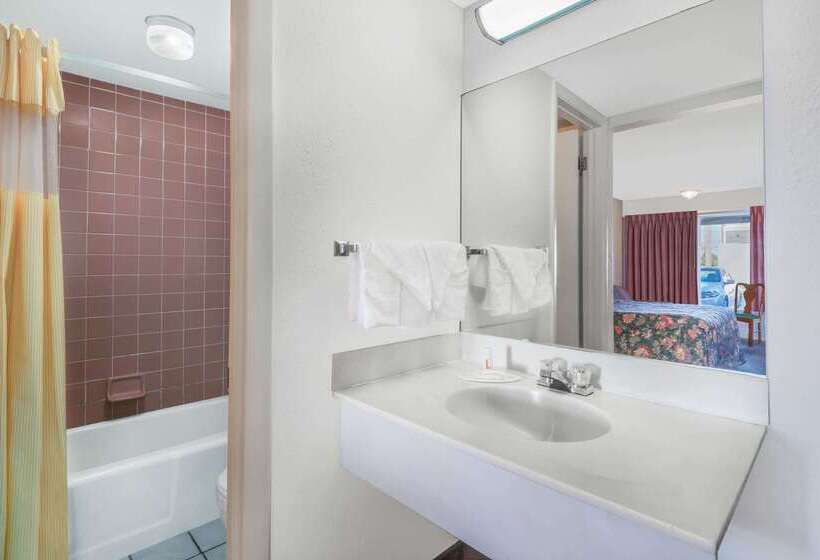 فندق Days Inn By Wyndham Mt. Sterling