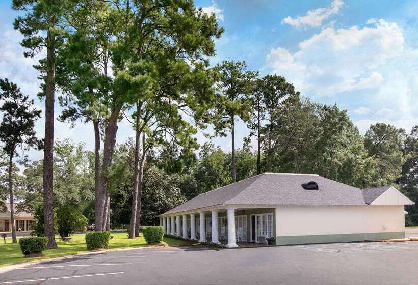 호텔 Days Inn By Wyndham Natchez