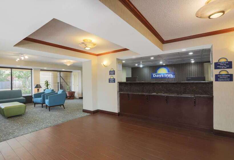 Отель Days Inn By Wyndham Newark Wilmington