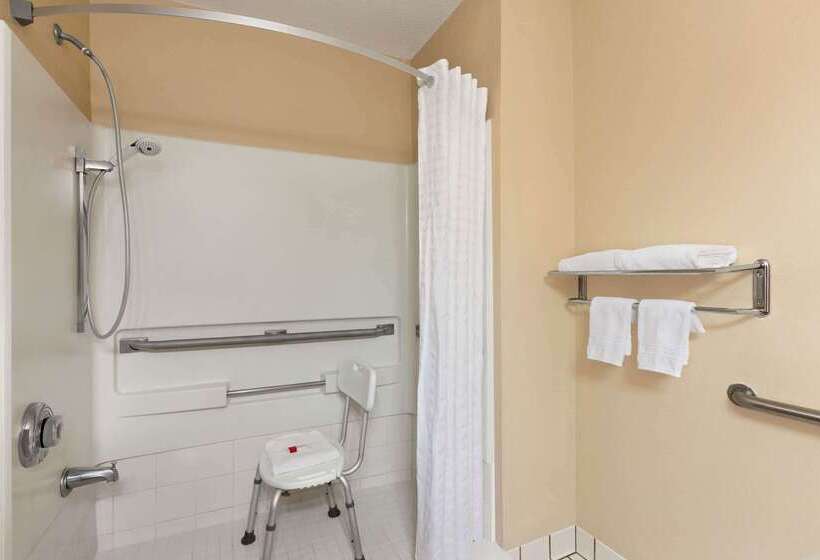 בית מלון כפרי Days Inn By Wyndham Orange Park/jacksonville