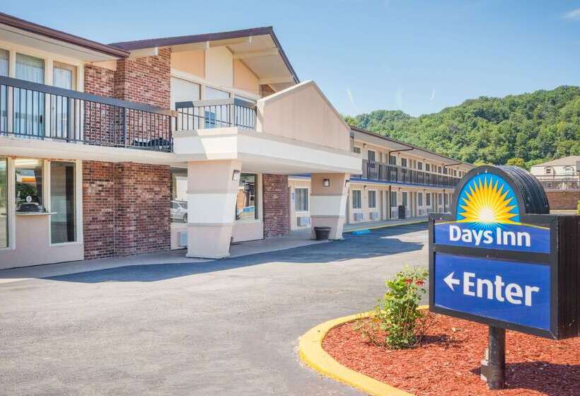 Отель Days Inn By Wyndham Paintsville
