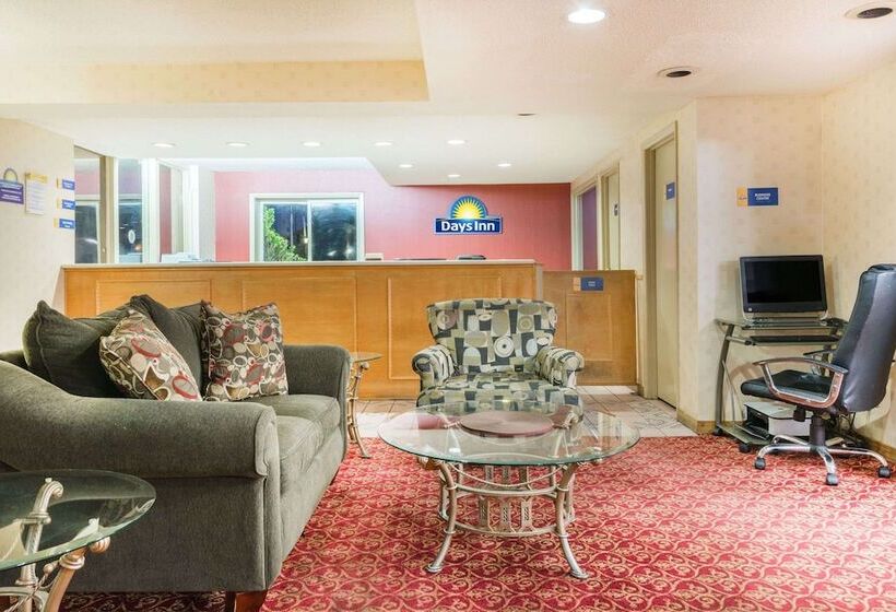 Отель Days Inn By Wyndham Paintsville