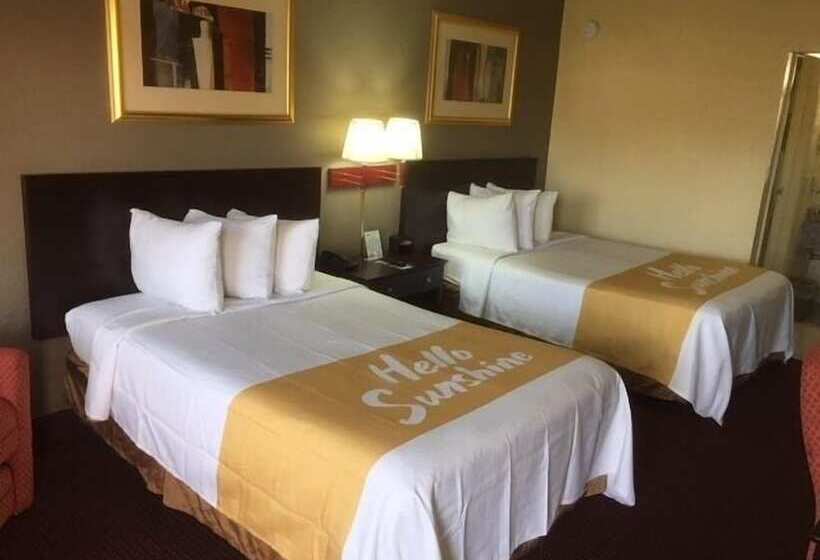 Отель Days Inn By Wyndham Paintsville