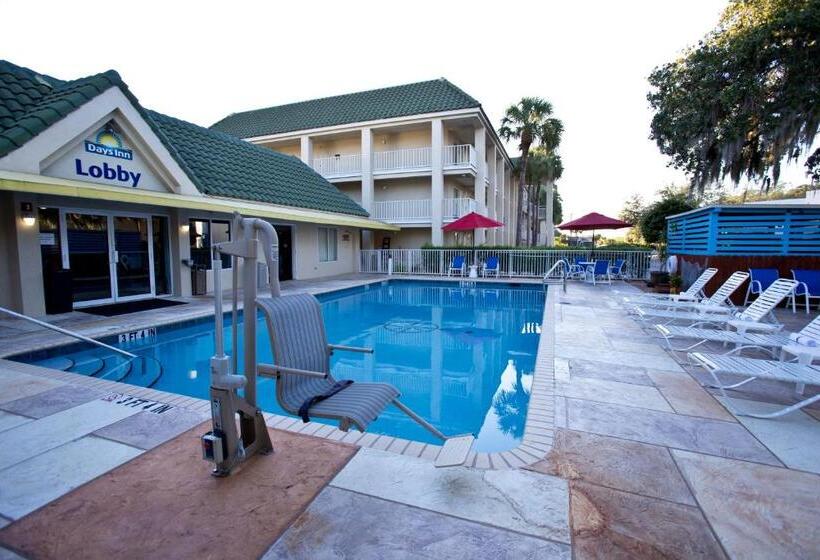 فندق Days Inn By Wyndham Port Charlotte Town Center