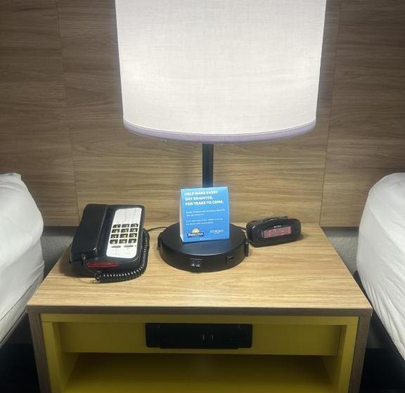 فندق Days Inn By Wyndham Port Charlotte Town Center