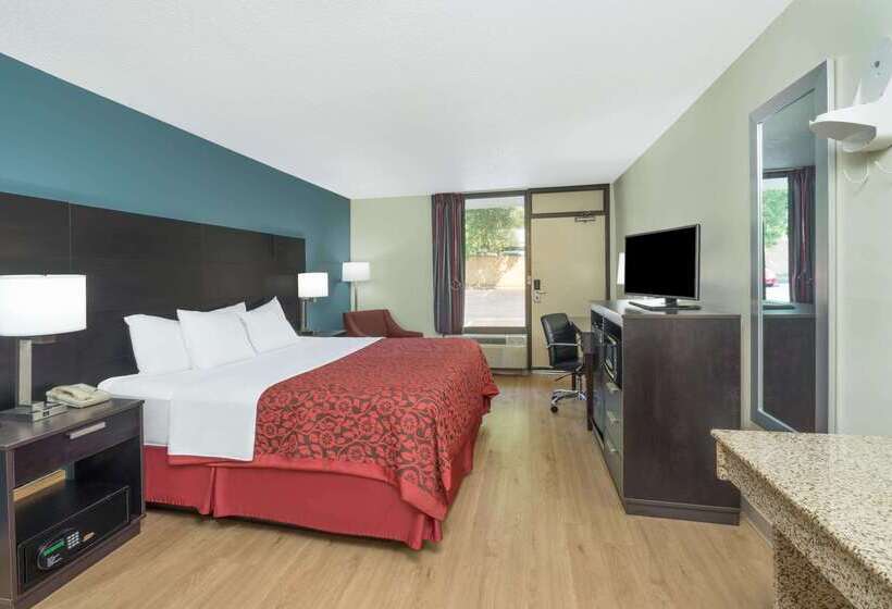 ホテル Days Inn By Wyndham Raleigh Midtown