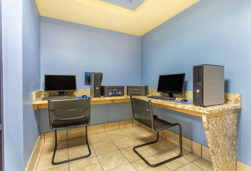 هتل Days Inn By Wyndham Raleighairportresearch Triangle Park