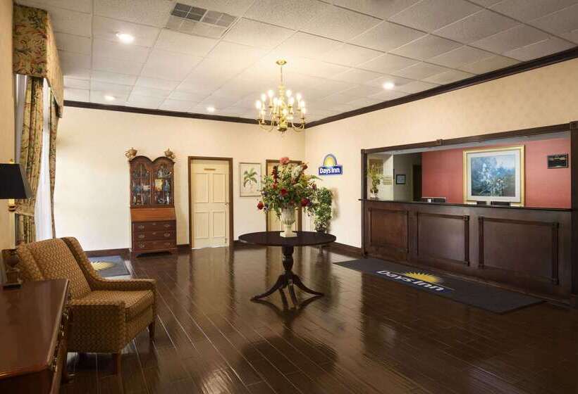 ホテル Days Inn By Wyndham Rome Downtown