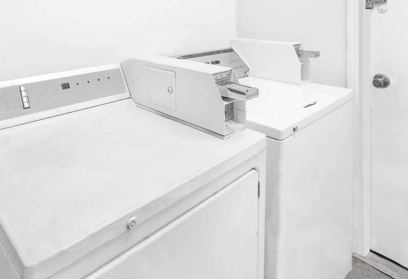 ホテル Days Inn By Wyndham Ruther Glen Kings Dominion Area