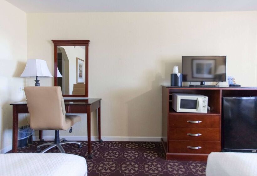 فندق Days Inn By Wyndham Shenandoah