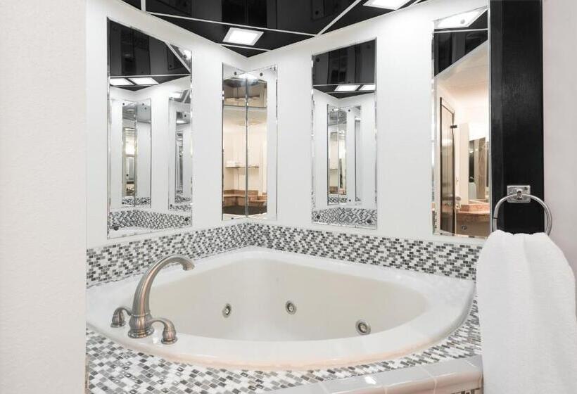 فندق Days Inn By Wyndham St Clairsville