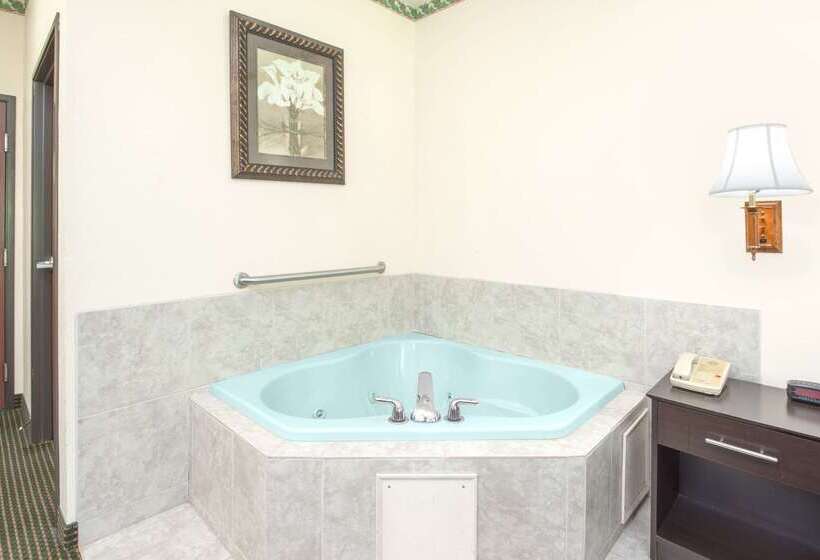 فندق Days Inn By Wyndham Sullivan