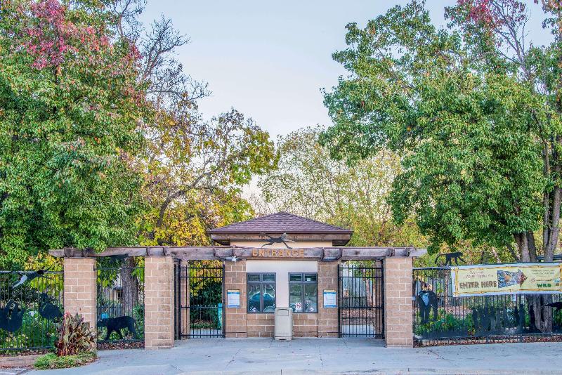 ホテル Days Inn By Wyndham Topeka