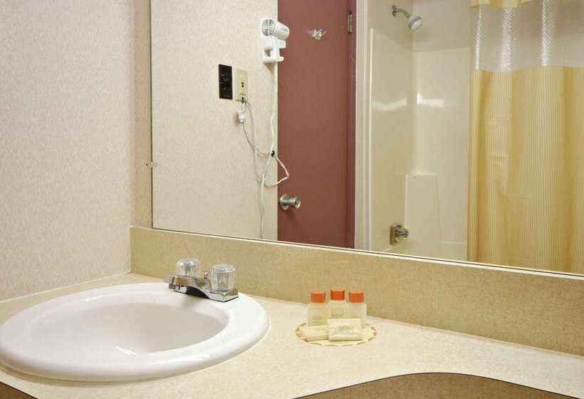 酒店 Days Inn By Wyndham Washington