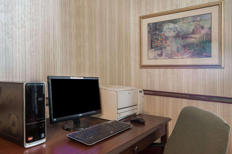 فندق Days Inn By Wyndham Westminster