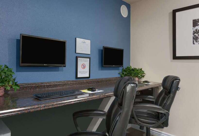 Отель Days Inn By Wyndham Williams