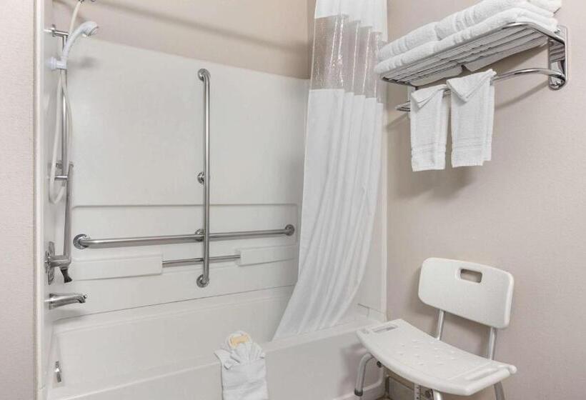 Отель Days Inn By Wyndham Williams