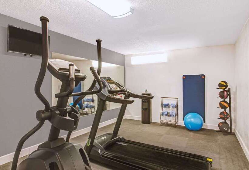 فندق Days Inn By Wyndham Wytheville