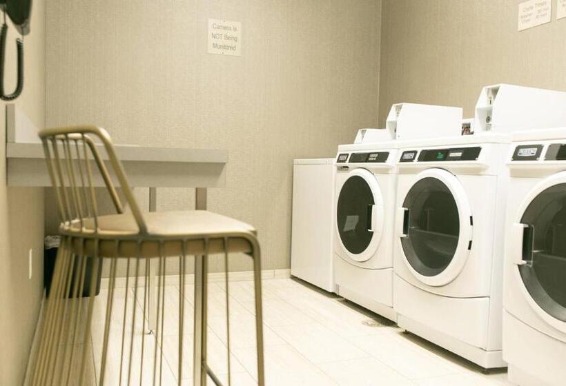 Отель Springhill Suites By Marriott South Bend Notre Dame Area