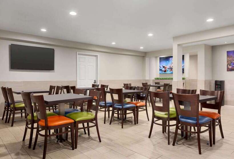 فندق Days Inn & Suites By Wyndham Anaheim At Disneyland Park