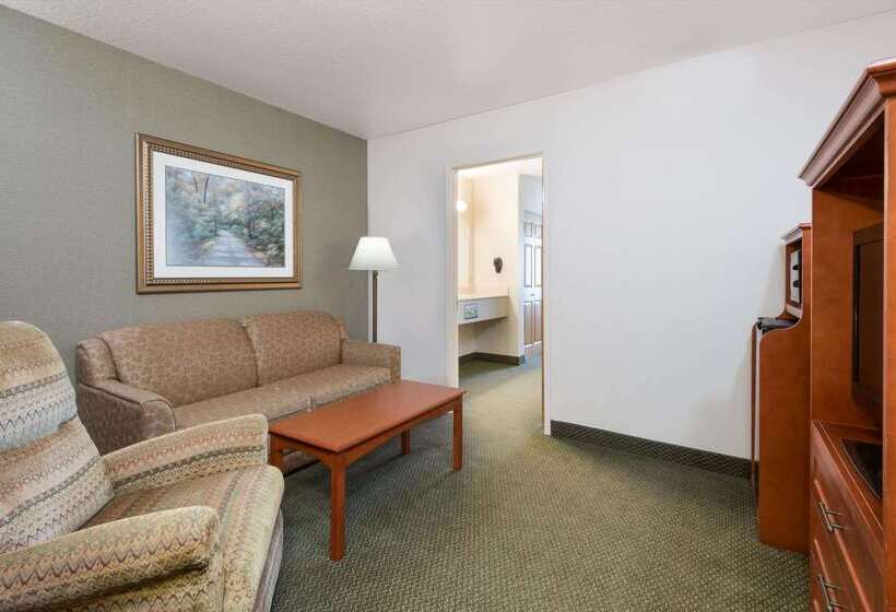فندق Days Inn & Suites By Wyndham Bozeman
