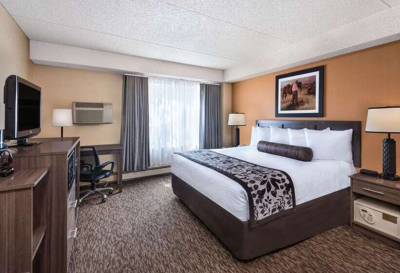 هتل Days Inn & Suites By Wyndham Bozeman