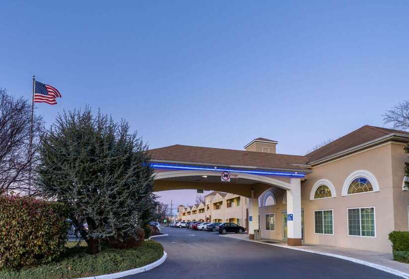 فندق Days Inn & Suites By Wyndham Cherry Hill  Philadelphia