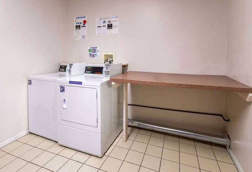 فندق Days Inn & Suites By Wyndham Cherry Hill  Philadelphia