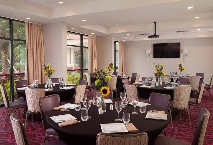 Delta Hotels By Marriott Orlando Lake Buena Vista